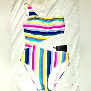 Abercrombie & finch swimsuit NWOT